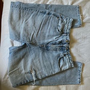 Zara light wash straight leg jeans, ripped knee holes, size 4